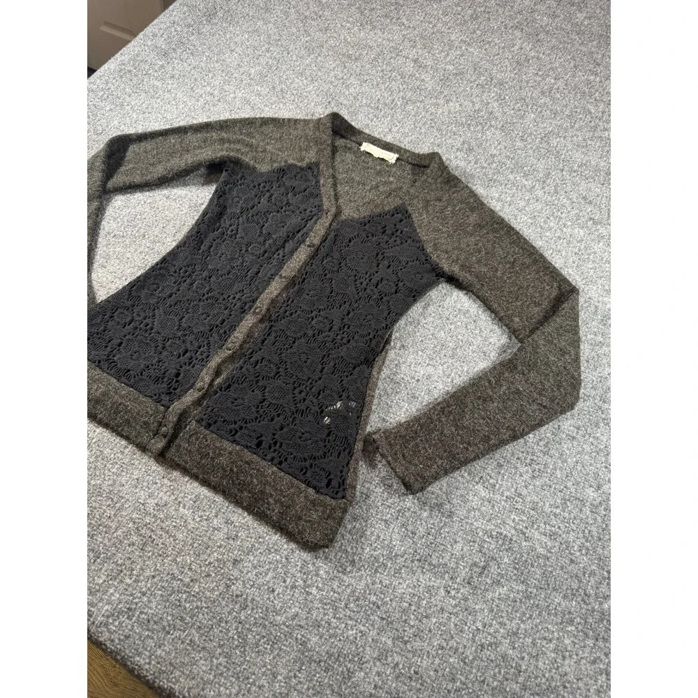 A'Reve‎ Womens Charcoal Grey Knit Cardigan Black Floral Lace Overlay V-Neck SZ S